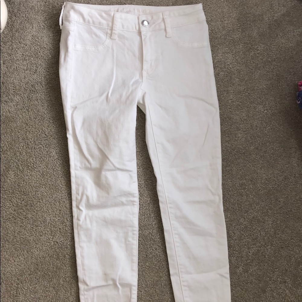 White American eagle jeans